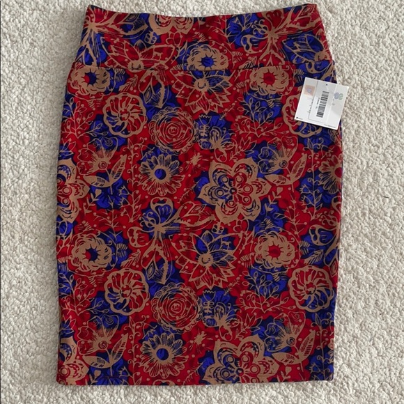 LuLaRoe Cassie Skirt - Picture 1 of 3